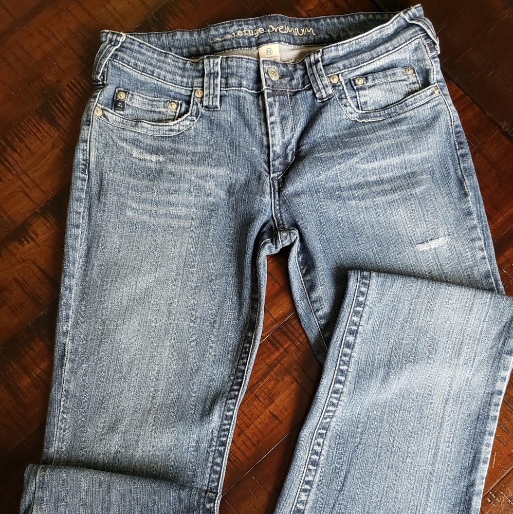 Distressed Jeans